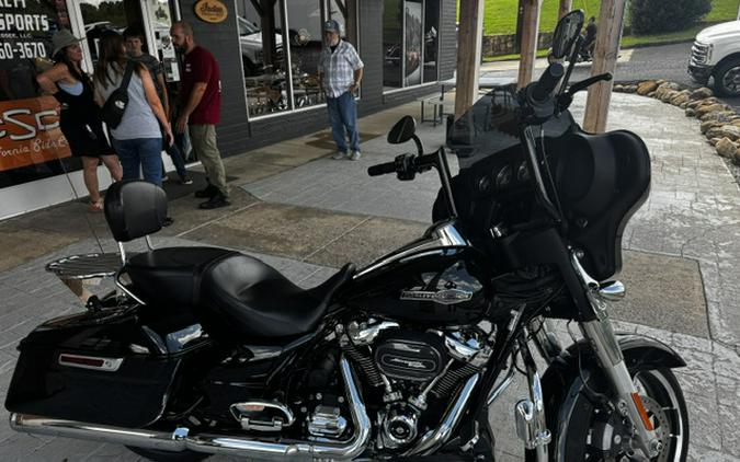 2021 Harley-Davidson Street Glide® Base