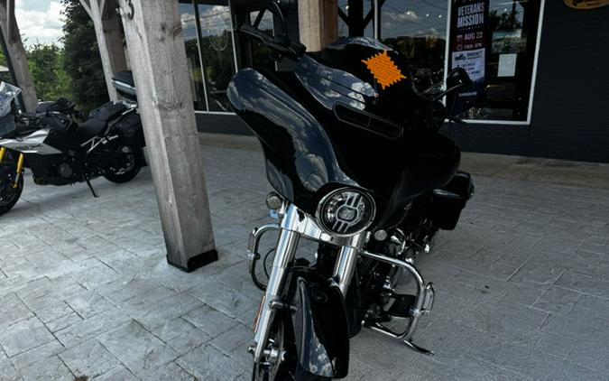 2021 Harley-Davidson Street Glide® Base