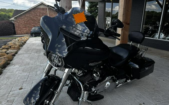 2021 Harley-Davidson Street Glide® Base