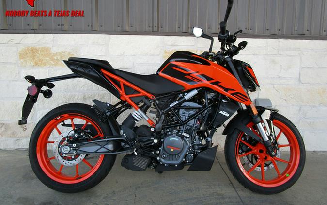 2023 KTM Duke 200