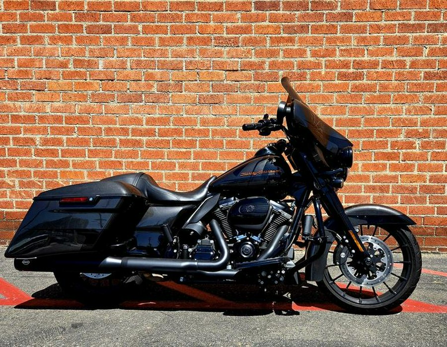 2019 Harley-Davidson® FLHXS - Street Glide® Special