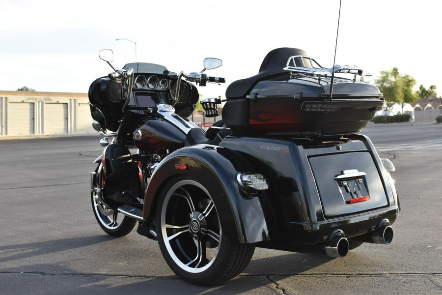 2022 Harley-Davidson CVO Tri Glide