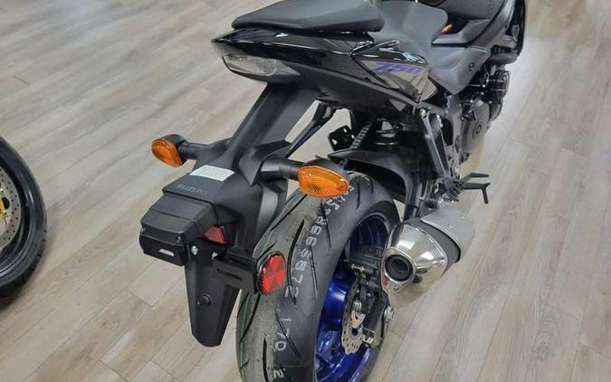 2023 Suzuki GSX-S750Z ABS