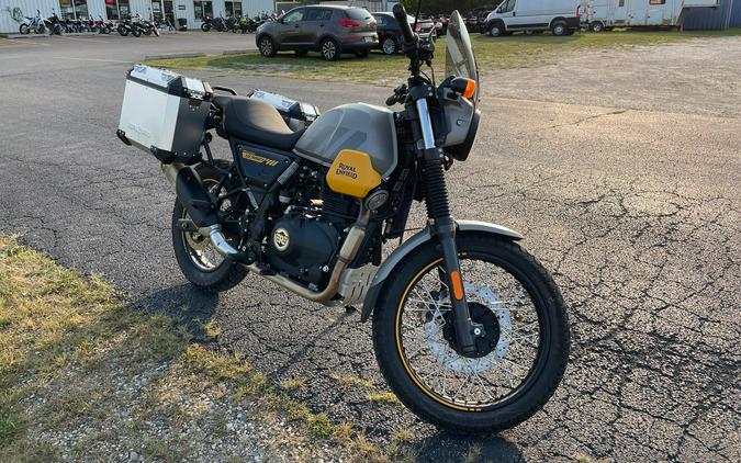 2023 Royal Enfield SCRAM 411 - GRAPHITE YELLOW