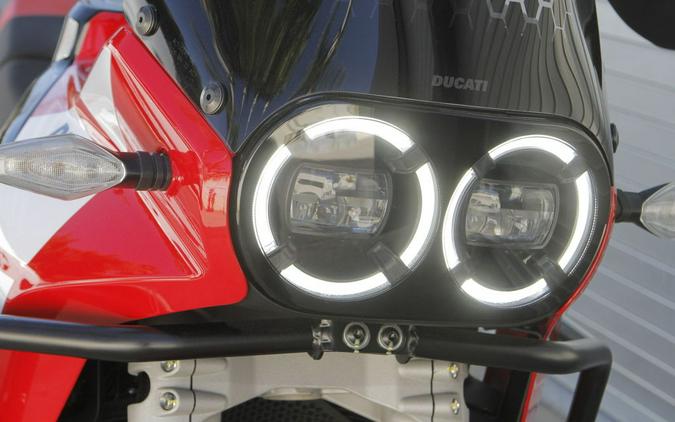 2025 Ducati DesertX Discovery