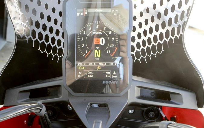 2025 Ducati DesertX Discovery