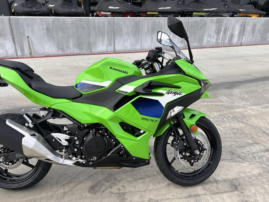 2026 Kawasaki Ninja® 500