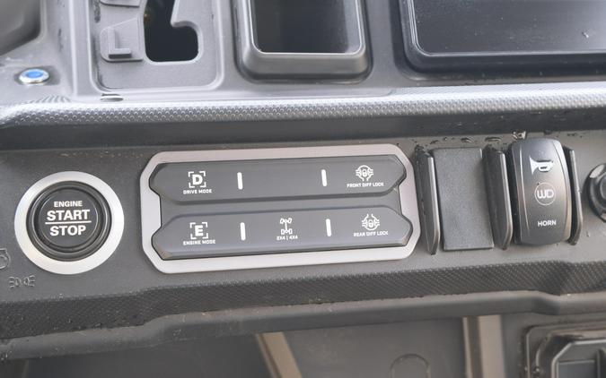 2026 CAN-AM DEFENDER MAX XT HD11 WITH 1025 INCH TOUCHSCREEN