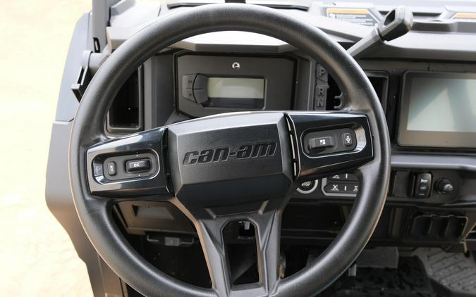 2026 CAN-AM DEFENDER MAX XT HD11 WITH 1025 INCH TOUCHSCREEN
