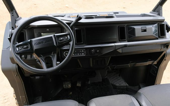 2026 CAN-AM DEFENDER MAX XT HD11 WITH 1025 INCH TOUCHSCREEN
