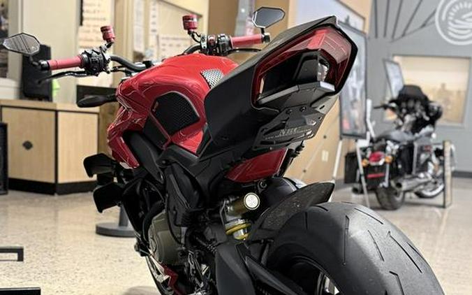 2024 Ducati Streetfighter V4 Red
