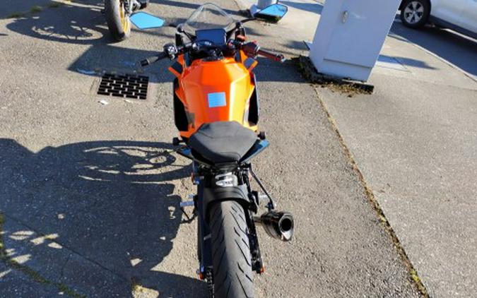 2023 KTM RC 390