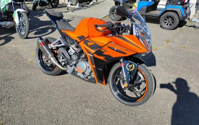 2023 KTM RC 390