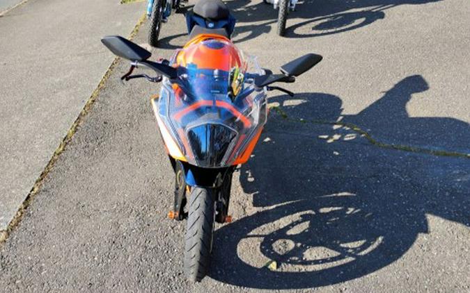 2023 KTM RC 390