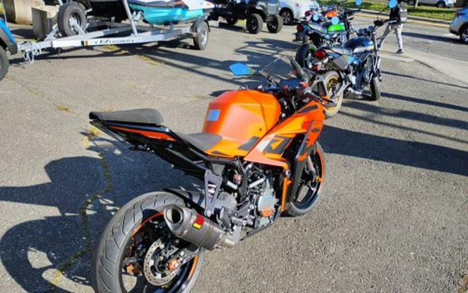 2023 KTM RC 390