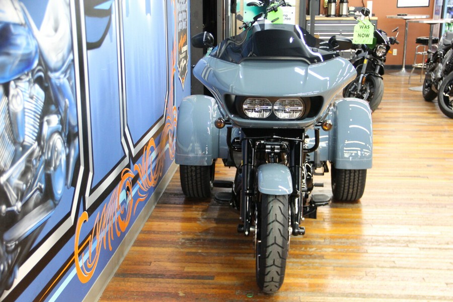 2024 Harley-Davidson Road Glide 3 Sharkskin Blue – Black Finish