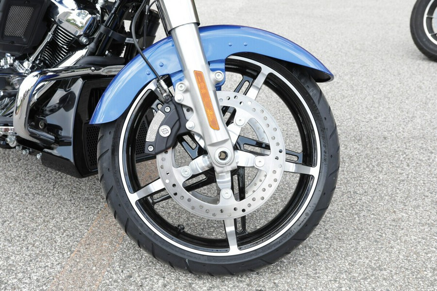 New 2025 Harley-Davidson Street Glide Grand American Touring For Sale Near Medina, Ohio