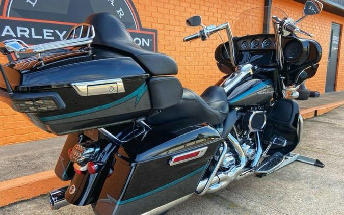 2015 Harley-Davidson® FLHTKSE - CVO™ Limited