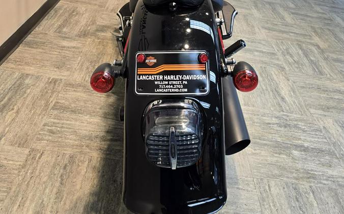 2016 Harley-Davidson® Fat Boy® Vivid Black FLSTFBS