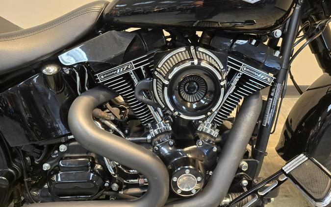 2016 Harley-Davidson® Fat Boy® Vivid Black FLSTFBS