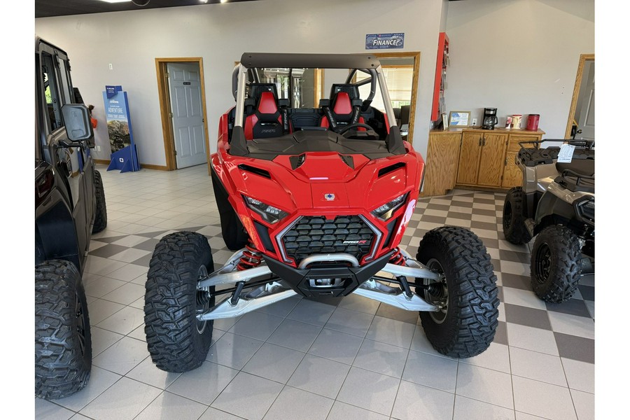 2026 Polaris RZR PRO R ULTIMATE INDY RED