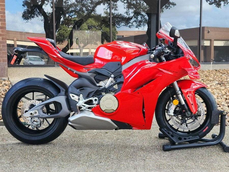2025 Ducati Panigale V4 Ducati Red
