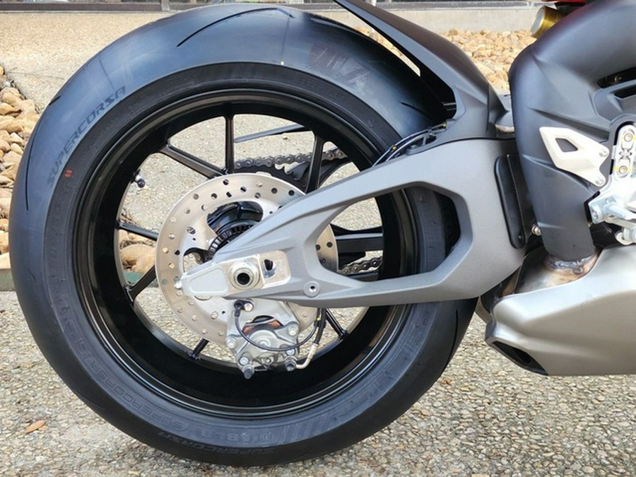2025 Ducati Panigale V4 Ducati Red