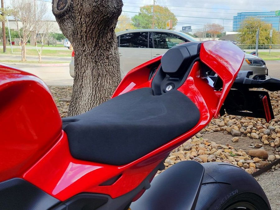 2025 Ducati Panigale V4 Ducati Red