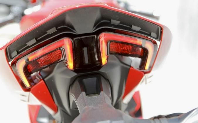 2026 Ducati Streetfighter V4