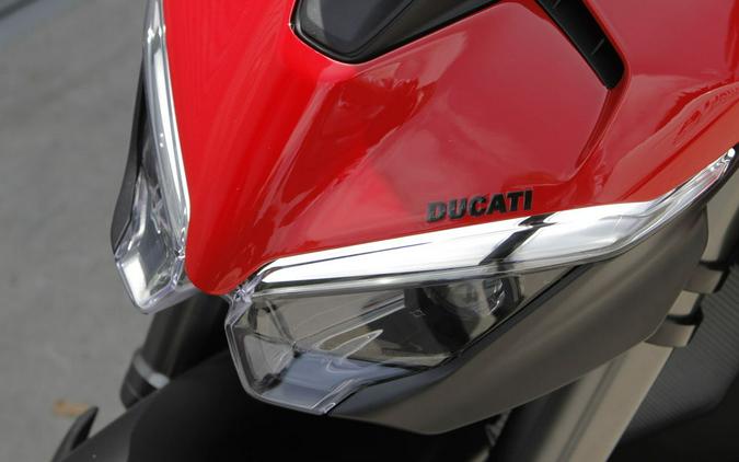 2026 Ducati Streetfighter V4