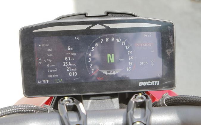 2026 Ducati Streetfighter V4