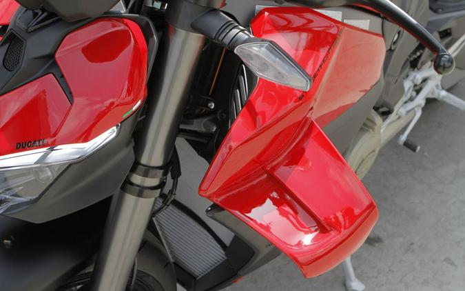2026 Ducati Streetfighter V4