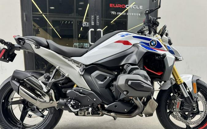 2026 BMW R 1300 R Performance