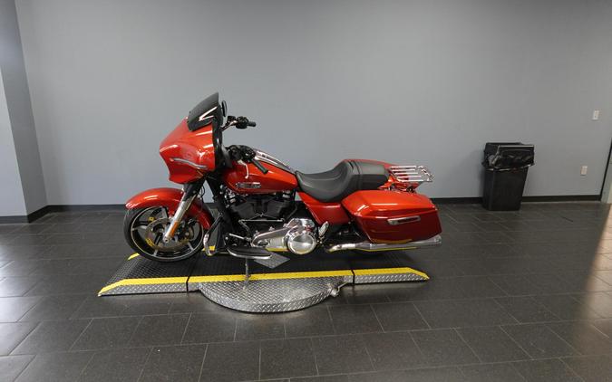2024 Harley-Davidson Street Glide FLHX