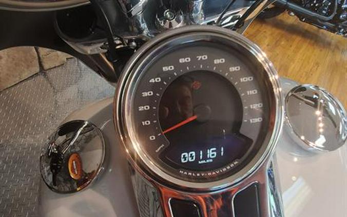 2021 Harley-Davidson FLSB " Sport Glide"