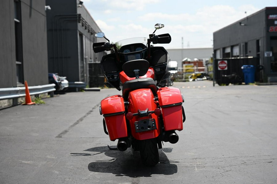 2023 Indian Motorcycle® Challenger® Dark Horse® Indy Red / Black Metallic