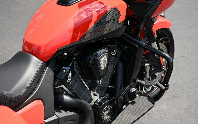 2023 Indian Motorcycle® Challenger® Dark Horse® Indy Red / Black Metallic