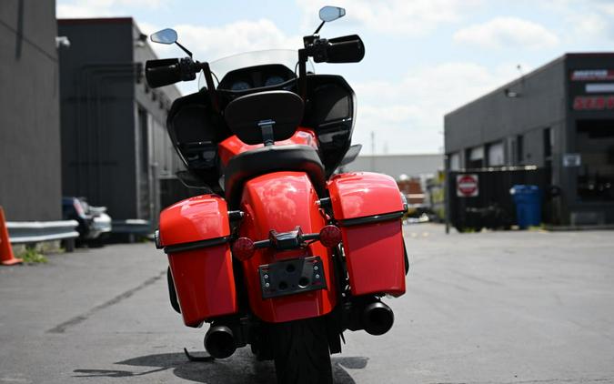 2023 Indian Motorcycle® Challenger® Dark Horse® Indy Red / Black Metallic