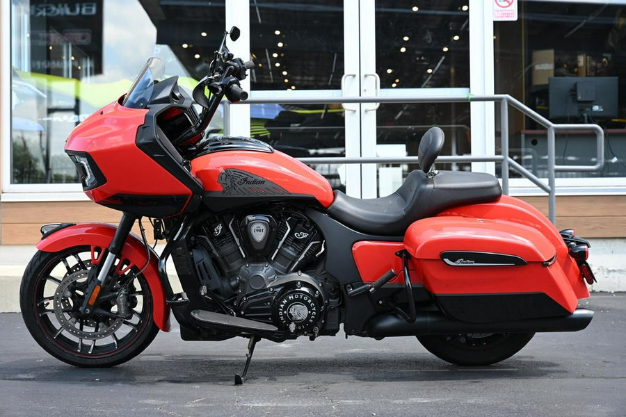 2023 Indian Motorcycle® Challenger® Dark Horse® Indy Red / Black Metallic