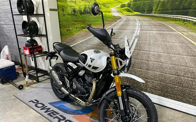 2026 Triumph Scrambler 400 XC