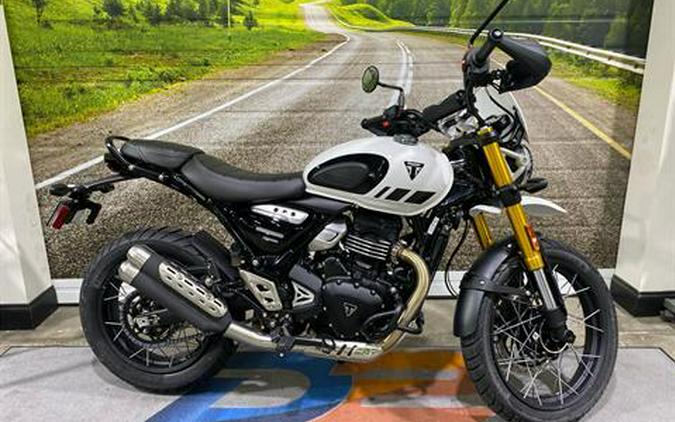 2026 Triumph Scrambler 400 XC