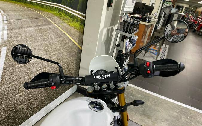 2026 Triumph Scrambler 400 XC