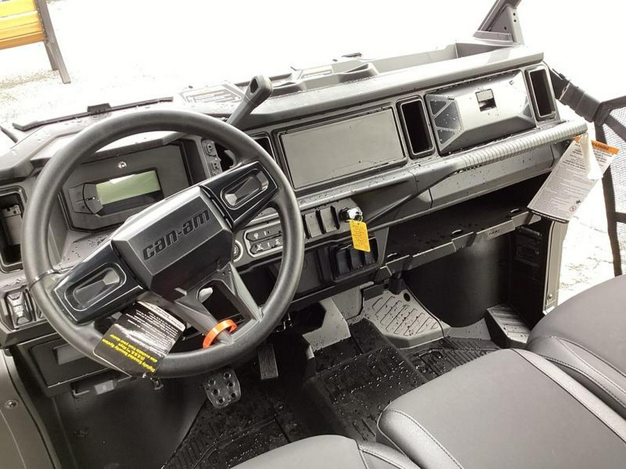 2026 Can-Am® Defender MAX XT HD11