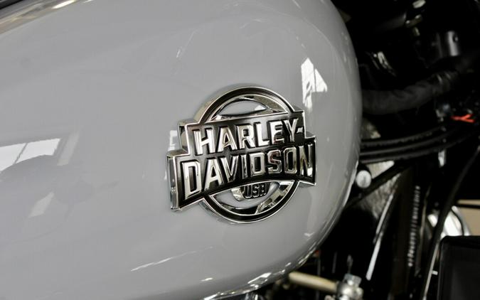 New 2026 Harley-Davidson Street Glide Limited Grand American Touring FLHXL Motorcycle For Sale In Sunbury, OH