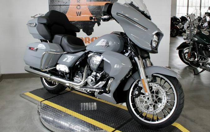 New 2026 Harley-Davidson Street Glide Limited Grand American Touring FLHXL Motorcycle For Sale In Sunbury, OH