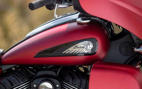 2020 Indian Roadmaster® Dark Horse®
