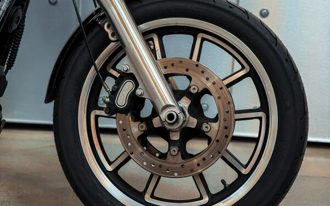 2017 Harley-Davidson® Low Rider®