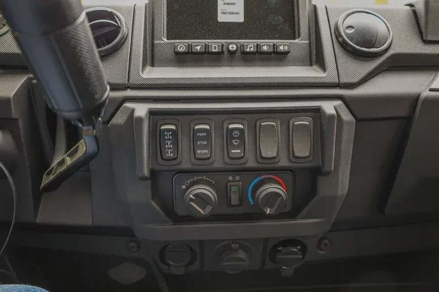 2026 POLARIS RANGER CREW XP 1000 NORTHSTAR TEXAS EDITION