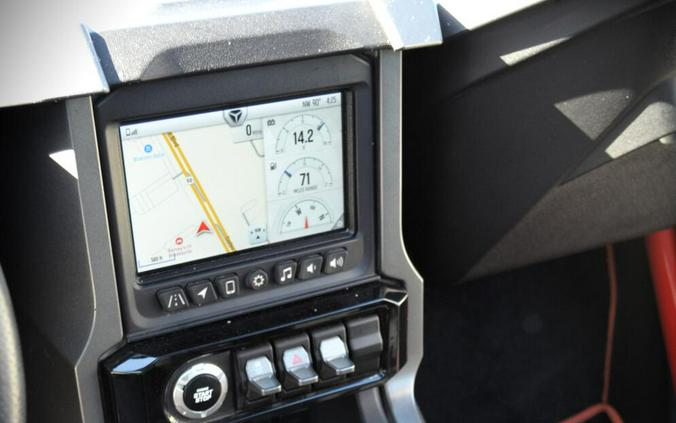 2024 Polaris Slingshot R Manual