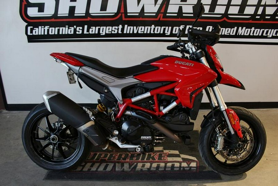 2016 Ducati Hypermotard 939 Red